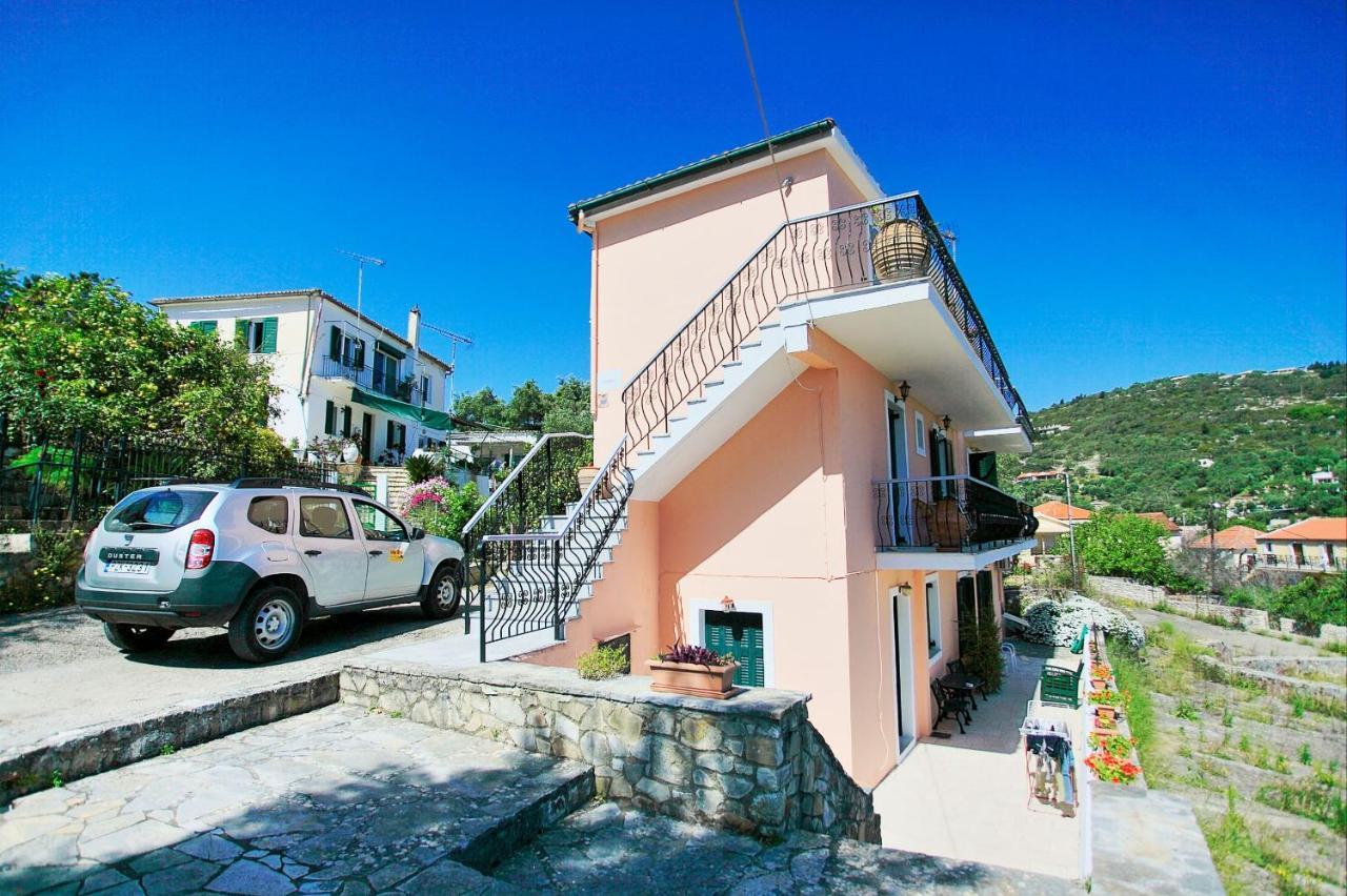 Avgi Ena Apartment Gaios Exterior photo